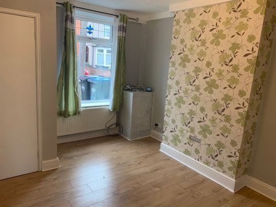 Oxford Street, Rugby, CV21 - Photo 1