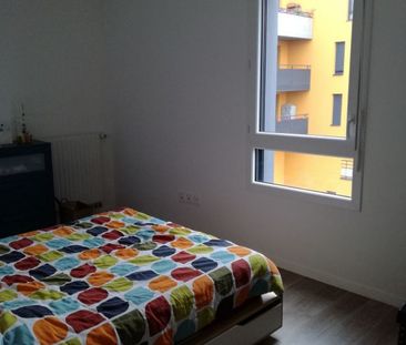 Location Appartement 3 pièces 64m² - Photo 2