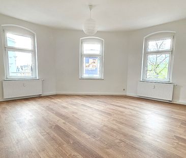 Diese schöne renovierte Wohnung wartet auf Sie mit Einbauküche - Photo 6