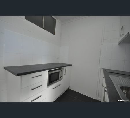 25/23 Park Street, Hawthorn, Vic 3122 - Photo 2