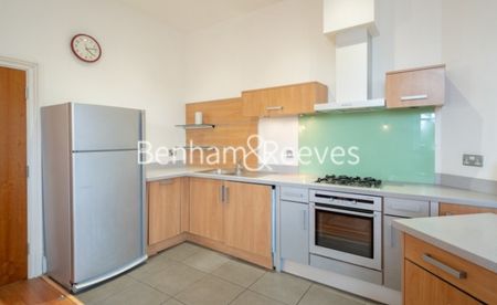 2 Bedroom flat to rent in Cadagon Road, Woolwich Arsenal, SE18 - Photo 3