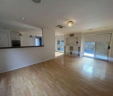 Spacious & Stylish - Photo 6