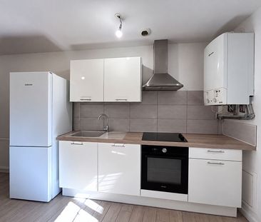 Location Appartement 2 pièces 35m² - Photo 2