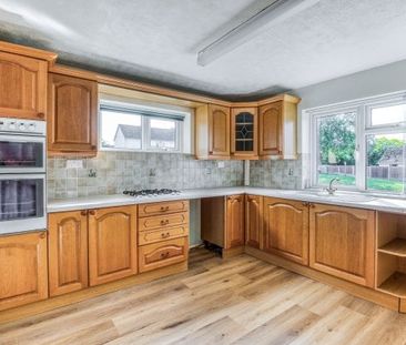 Hands Orchard, Pershore, WR10 - Photo 2