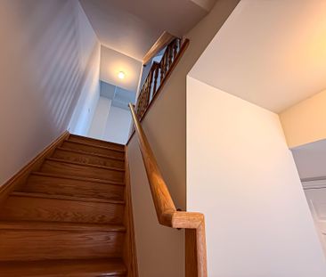 For Lease - 2435 Greenwich Drive Unit# 36, Oakville, Ontario - Photo 6