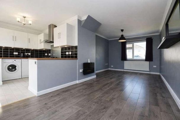 Kenwood Road, Fareham, PO16 - Photo 1