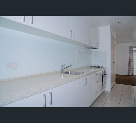216/7 Dudley Street, Caulfield East, Vic 3145 - Photo 1