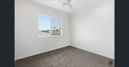 ✨ Executive Brand-New Family Home – 28 Viewpoint Street, Pallara ✨ - Photo 3