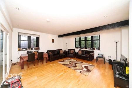 2 bedroom apartment to rent - Photo 3