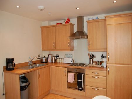 Palatine House, LN2 4ZE, Lincoln - Photo 2