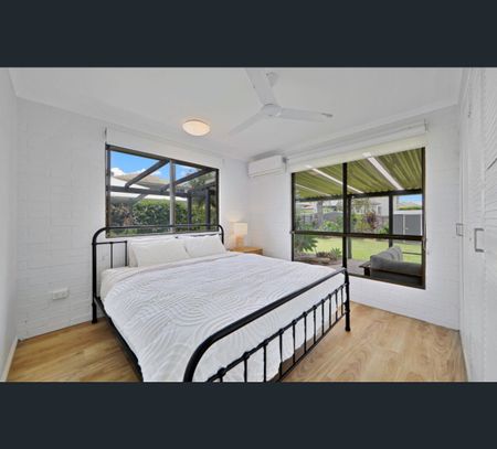 10 Mokera Street, Coral Cove, Qld 4670 - Photo 4