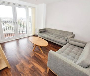 3 bedroom flat to rent - Photo 1