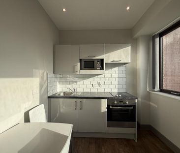 Studio to rent - Photo 6