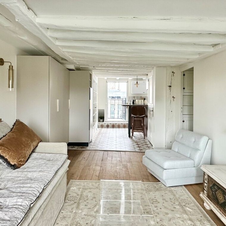 Appartement à louer Quai aux Fleurs, Paris 4ème - Photo 1