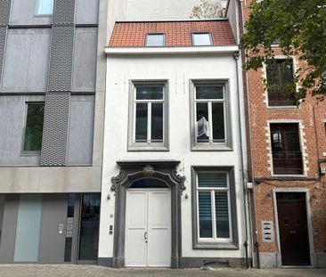 Huis te huur in Antwerpen voor € 1.550 met 2 slaapkamers - Photo 2