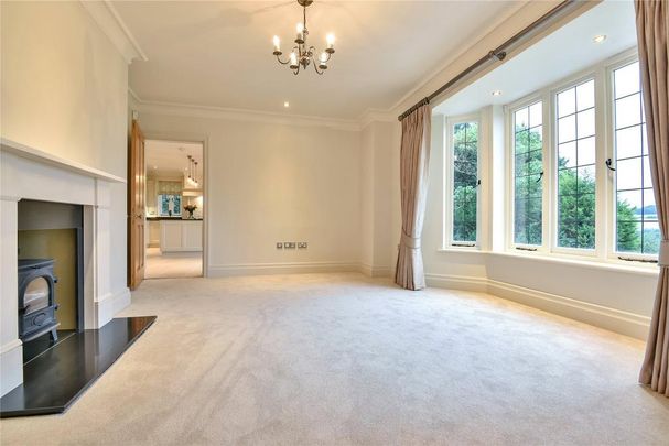 5 bedroom detached house to rent - Photo 1