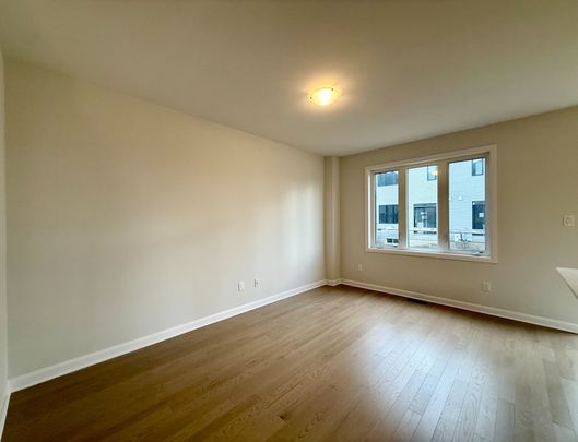 For Lease - 504 Ingenuity Row, Kanata, Ontario - Photo 1