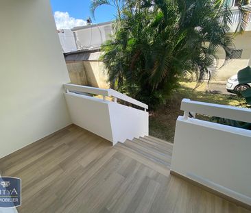 Location Appartement 1 pièce 41m² ST DENIS 97400 - Photo 5