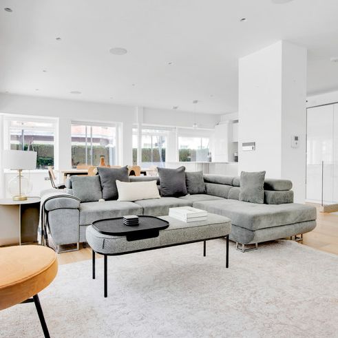 Cleveland St - Photo 1