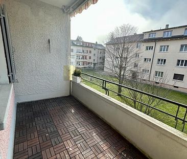 Schöne 3.5-Zimmerwohnung mit Balkon / Joli appartement de 3.5 pièces - Foto 1