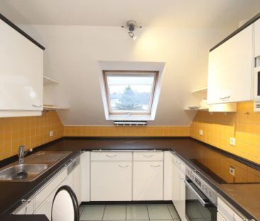 Wunderschöne und moderne Maisonette-Wohnung mit Balkon, EBK und PKW... - Photo 6