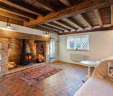 2 bedroom detached house to rent - Photo 2