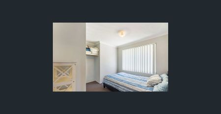 Modern Family Home in a Peaceful Coastal Location - 38 Fortescue Boulevard, Two Rocks - Photo 3