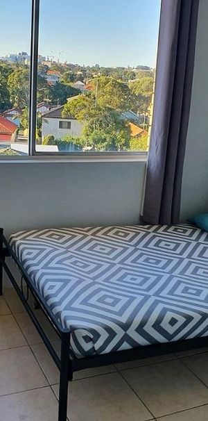 Comfortable Studio Near UNSW & Public Transport - Photo 1