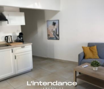 HYERES HISTORIQUE - TRES BEAU T2 MEUBLE DE 35.80 M2 - Photo 6