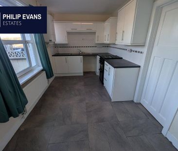 3 bedroom terraced house to rent - Photo 6