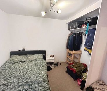 Ratcliffe Court, - Photo 1