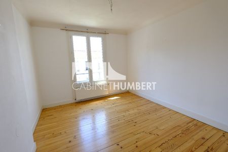 Location Appartement 1 pièce 31m² ST ETIENNE 42000 - Photo 4
