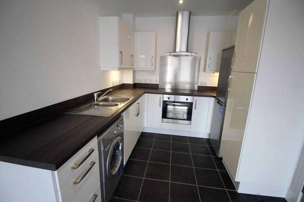 2 bedroom apartment to rent - Photo 1