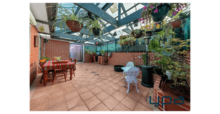 Immaculate Family Home Offering Comfort and Convenience !! - Photo 5