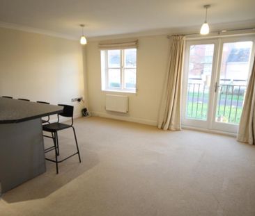 2 bed apartment to rent in Strathearn Drive, Westbury-On-Trym, BS10 - Photo 1