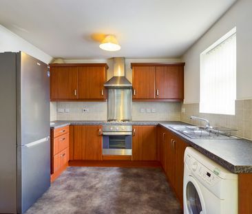 Flat to rent on - Photo 5