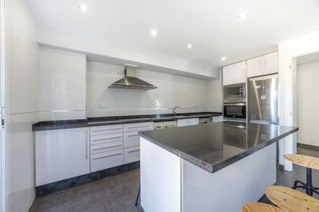 Avinguda de la Constitució, Valencia, Valencian Community 46019 - Photo 5