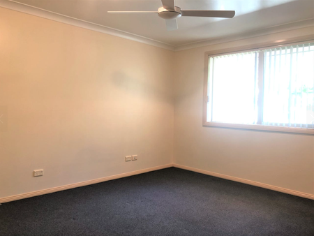 Low-Maintenance Living in a Peaceful Narrawallee Setting - Photo 3