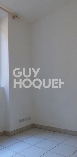 Location : appartement 1 pièce à CREST 26400. - Photo 1