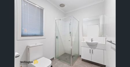 Contemporary Townhouse Living in the Heart of Sale - Photo 4