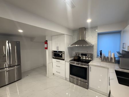 For Lease - 19 Pheasant Drive Unit# BSMT, Richmond Hill, Ontario - Photo 3