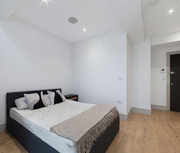 Studio to rent - Photo 6