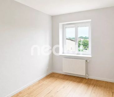 Location Appartement 3 pièces 71m² ST GEORGES DE RENEINS 69830 - Photo 4