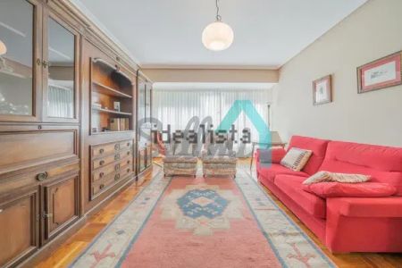 Alquiler de piso en Avenida Buenavista - Photo 5