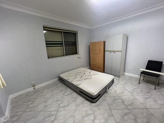 Dulwich Hill - Photo 1