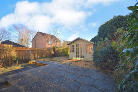 3 bedroom detached house - Photo 4