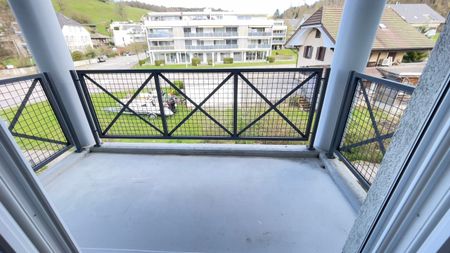 Zu vermieten nach Vereinbarung 4.5 Zi-Wohnung mit 2 Balkone - Photo 5