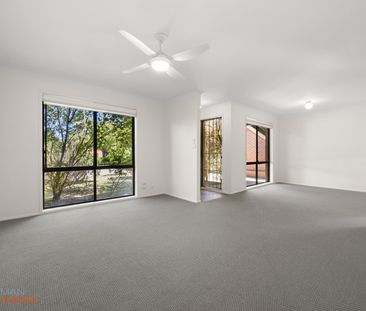 31 Wyselaskie Circuit, Kambah ACT 2902 - House For Rent | Domain - Photo 6