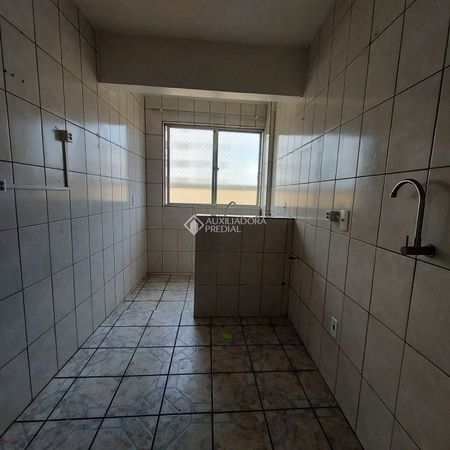 Apartamento com 1 quarto e 52m² para alugar em Harmonia, Canoas. - Foto 4