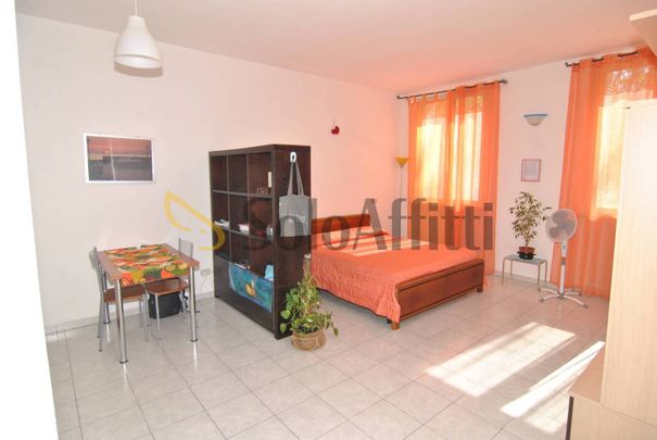 Monolocale via de Larderel 88, Cisternone, Livorno - Photo 1